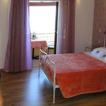 Stevens On The Hill Hotel Agios Gordios  Exterior photo